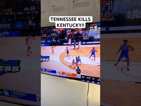 TENNESSEE TO ELITE EIGHT!! #trending #reaction #tennessee #kentucky #collegebasketball #eliteeight
