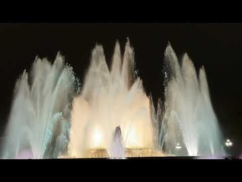 Magic Fountains en Barcelona, music and lights