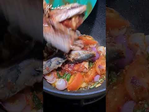 Tasty canned mackerel recipe #shorts